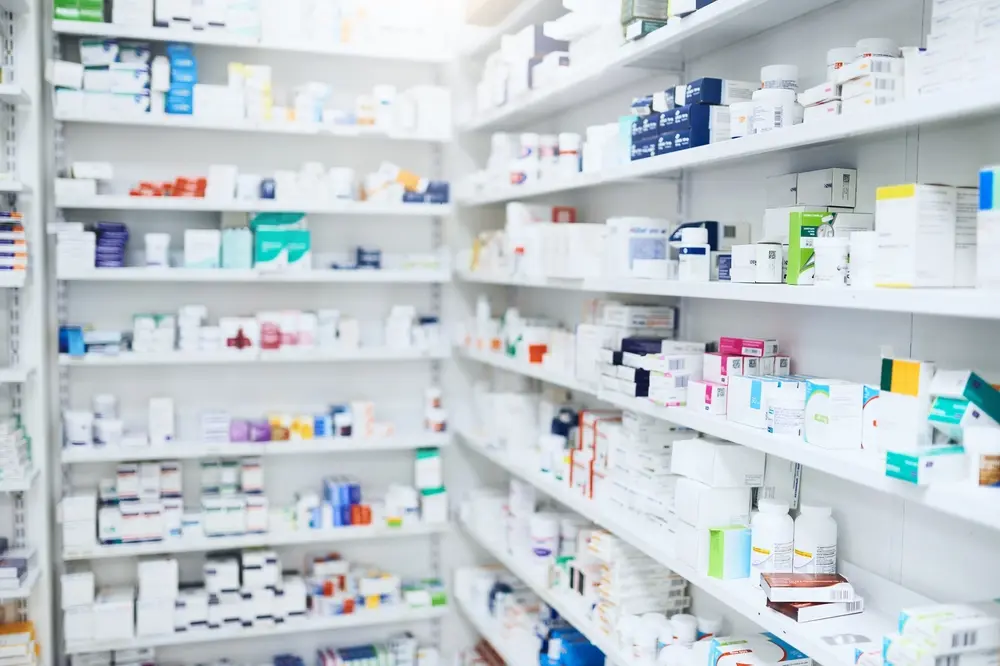 médicaments en A